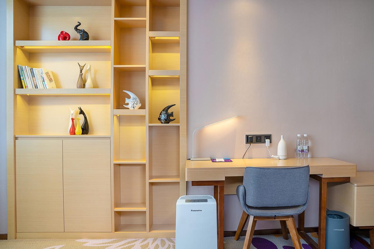 Echarm International Hotel Guangzhou Baiyun International Airport Huadu Plaza Branch - Free Deliver Service To Guangzhou Baiyun International Airport & Free Deliver Service To Canton Fair Complex During Canton Fair Period Eksteriør bilde