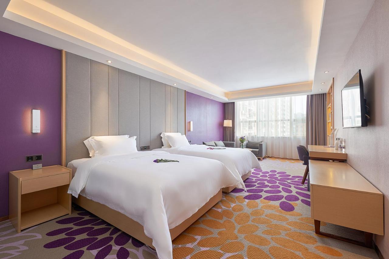 Echarm International Hotel Guangzhou Baiyun International Airport Huadu Plaza Branch - Free Deliver Service To Guangzhou Baiyun International Airport & Free Deliver Service To Canton Fair Complex During Canton Fair Period Eksteriør bilde